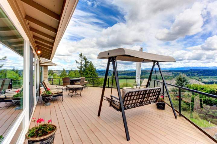 Deck design Mississauga